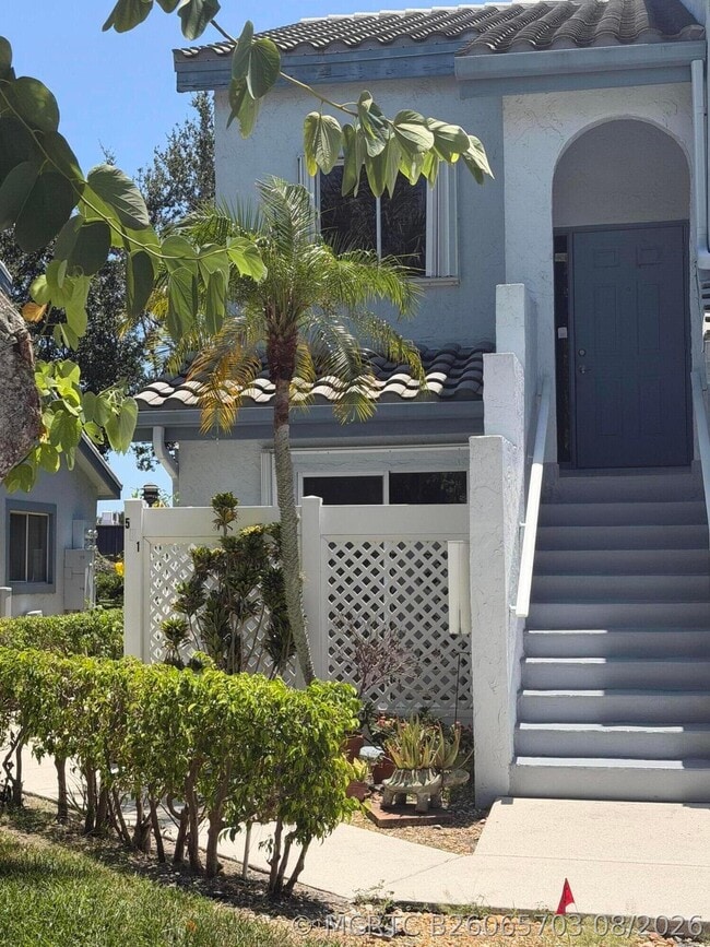 Building Photo - 9818 Nickels Blvd Unit 1101