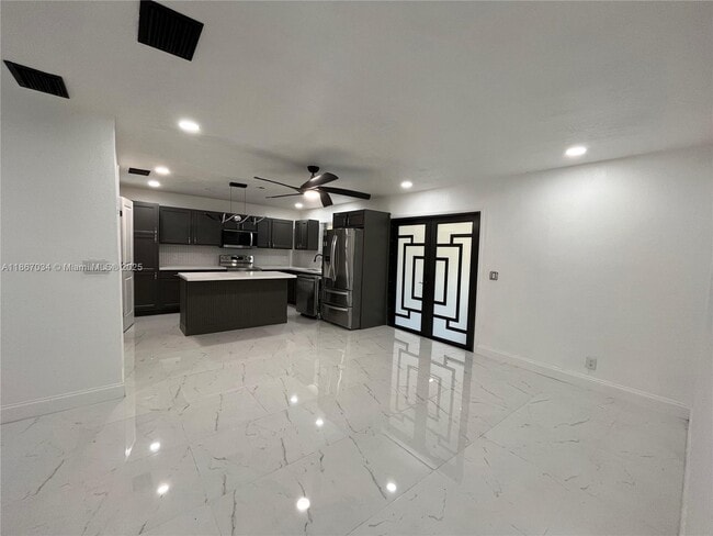 Photo - 4661 NW 4th St