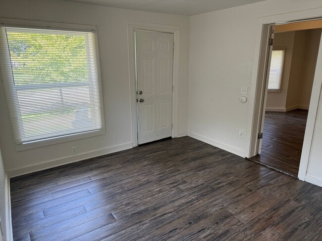 221/223 W. Mason St.