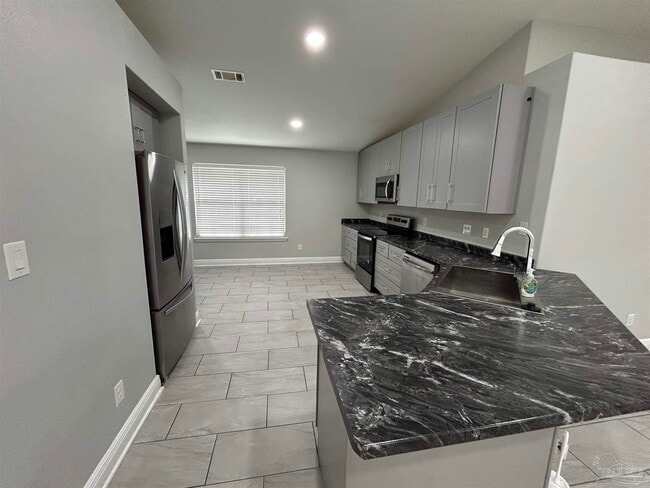 Photo - 3405 Wasatch Range Loop