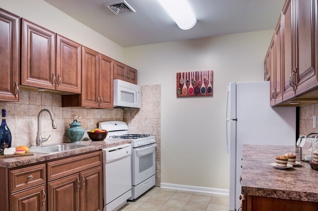 Wingate Apartments, LLC