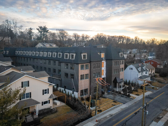 Building - 26 Lane Ave Apartments