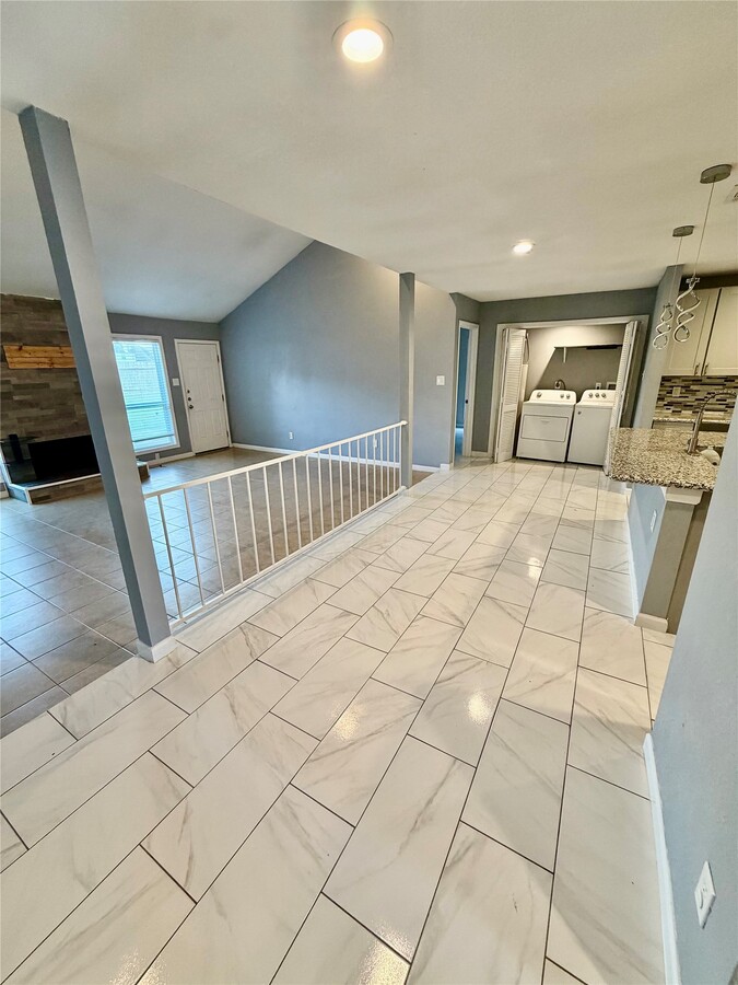 Photo - 3203 Silverside Dr