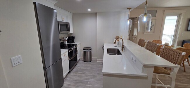 Photo - Recently remodeled condo near Baytown Wharf.