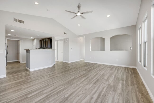 Photo - Upgraded Townhouse in Summerlin