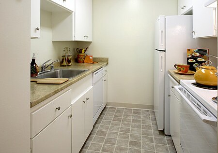 Photo - Lakeview Suites