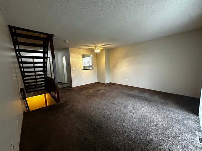 Photo - 1732 Bennigan Dr