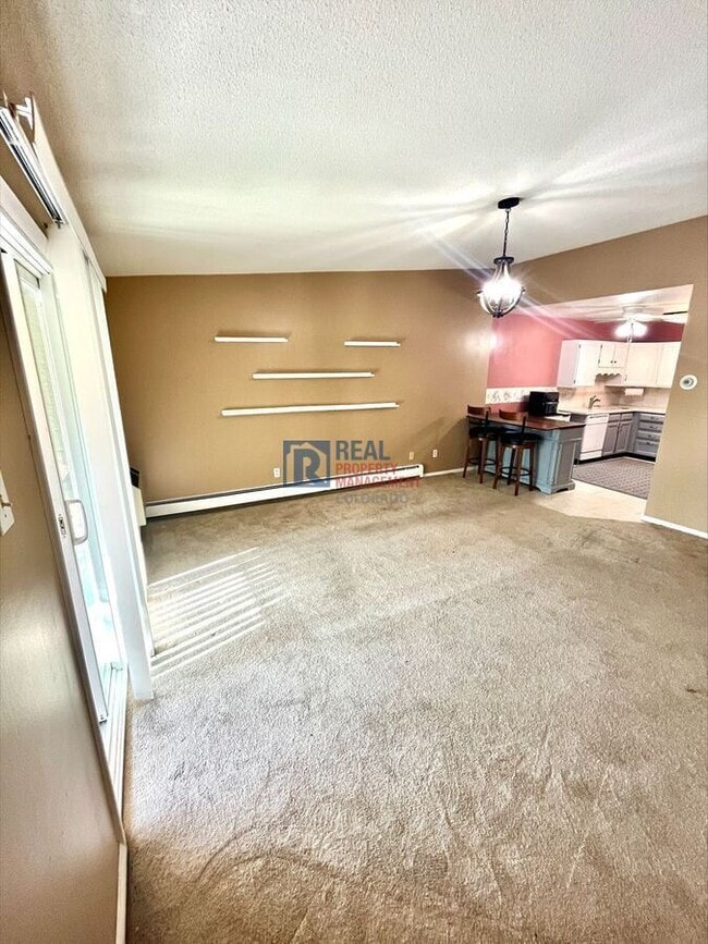 Photo - 3022 S Wheeling Way Unidad 407