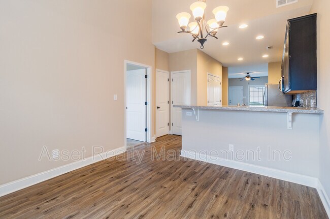 Photo - 7225 Deer Springs Way