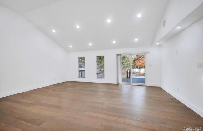 Photo - 29 Dillon Dr