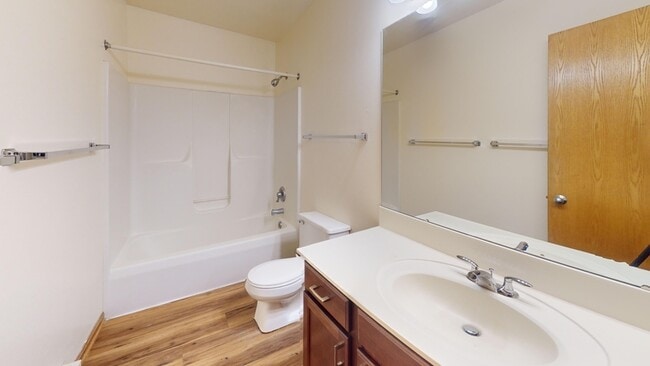 Building Photo - 11 E Gilman St Rental