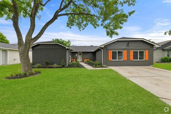 Building Photo - 502 Dixie Dr Rental