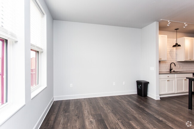 Studio, 1BA - 500 SF - Wilson