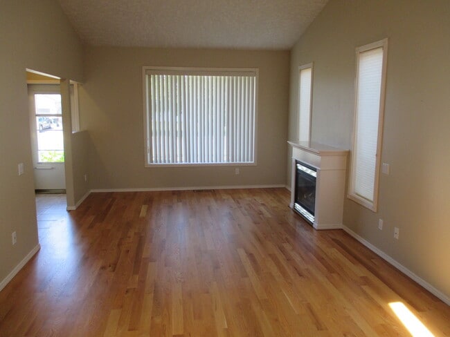 Photo - Three Bedroom Home in North Salem with Vaulted Ceiling and Skylight