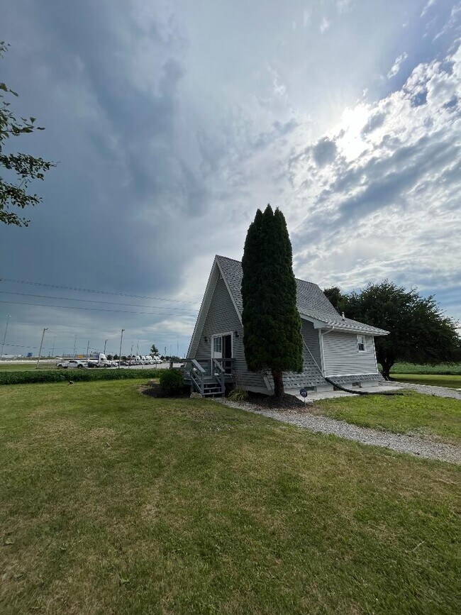 1st entrance facing the main raod - 5989 Haughn Rd