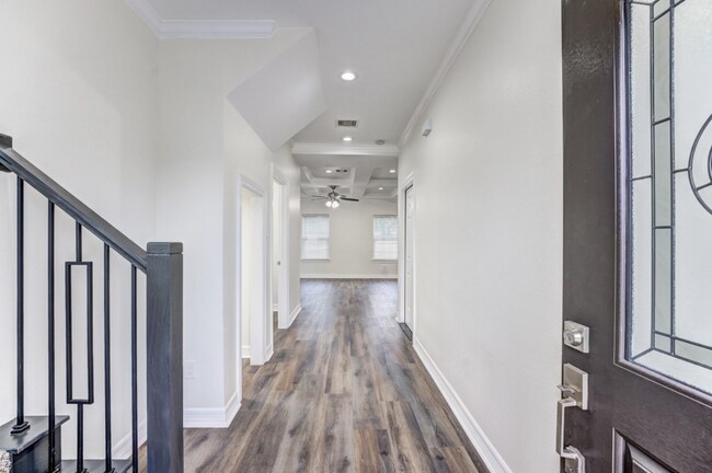 Photo - 410 N 4th St