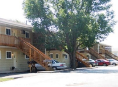 Photo - 301 S Walnut St Apartments