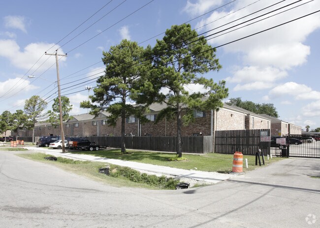 Photo - The Grove at Renwick