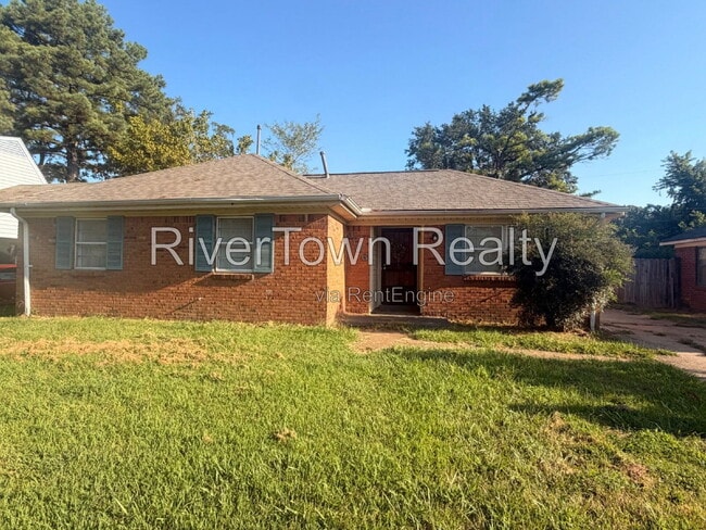 Building Photo - 4106 Navaho Ave