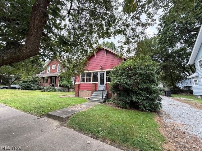1504 Preston Ave