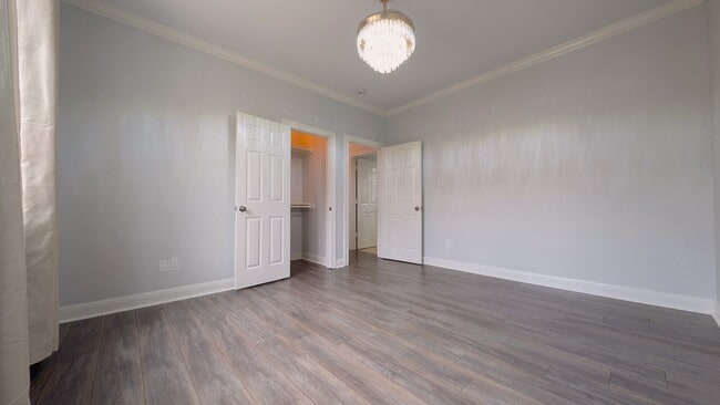 Photo - 1307 Riverine Ct