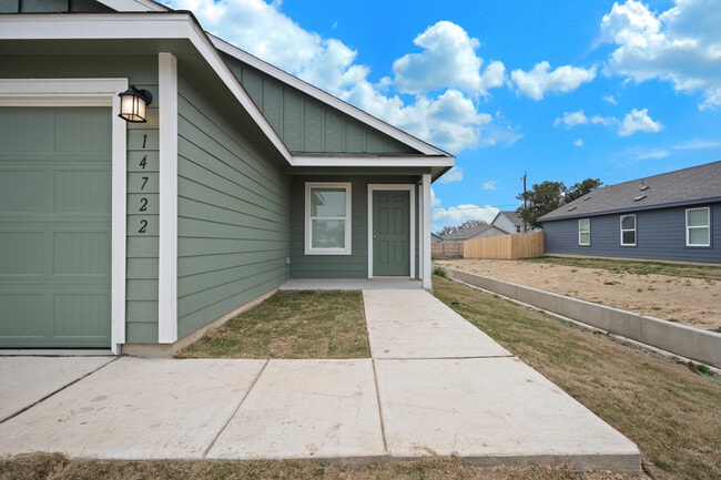 Photo - 14722 Dillard Ml