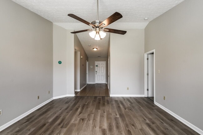 Photo - 12719 Spurrington Way