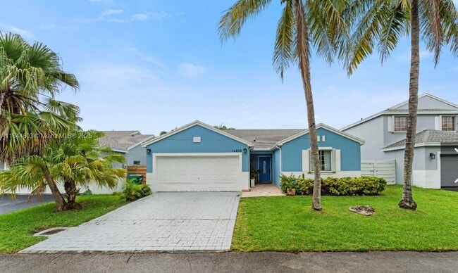 Building Photo - 14610 SW 145th Pl Rental