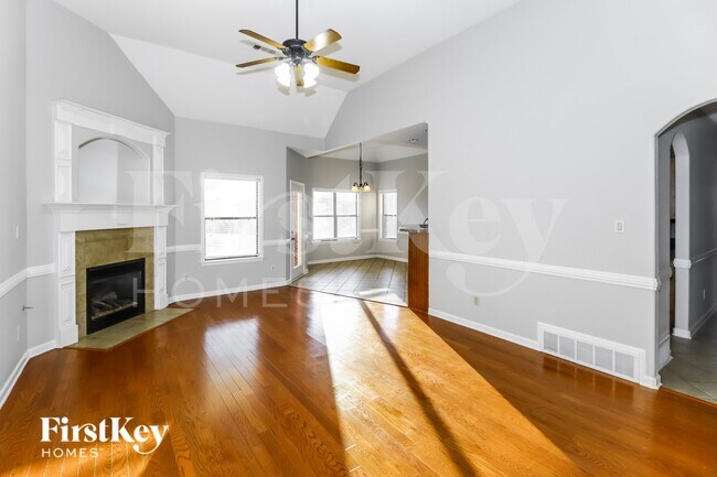 Photo - 100 Whispering Creek Cove