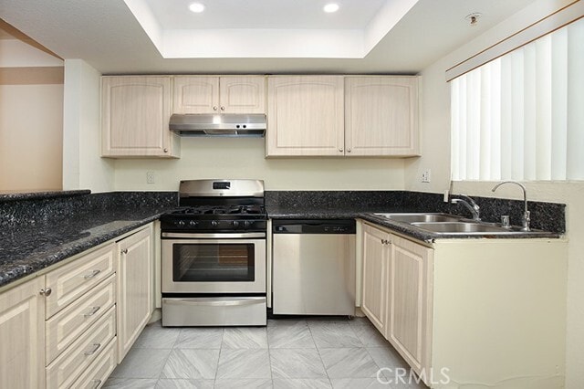 Photo - 223 N Adams St Unit 3