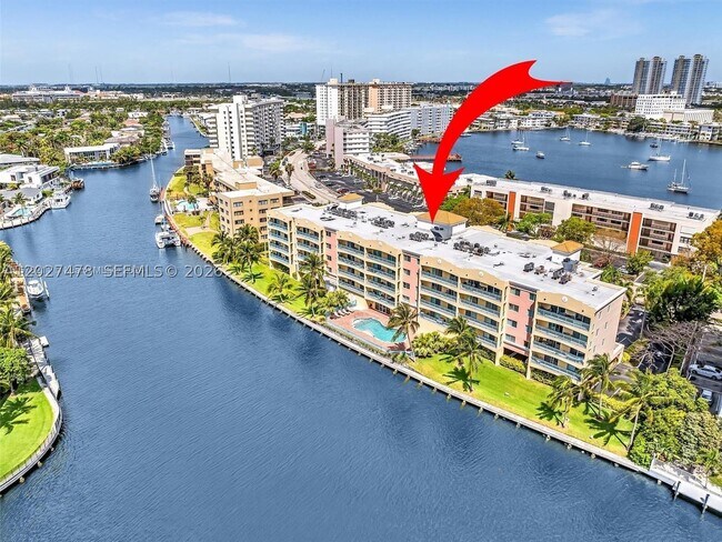 Photo - 201 Golden Isles Dr Unit 306