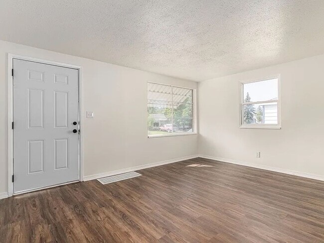 Photo - Charming, Updated 3 Bed Spokane Home with/...