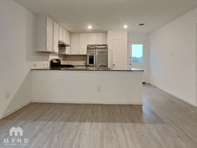 Photo - 14521 Payton Flts