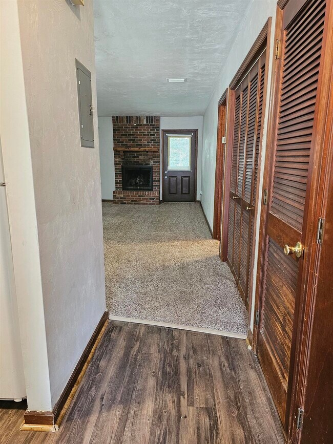 Photo - 2917 Woodrich Dr