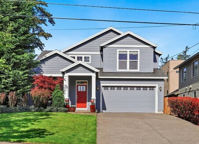 Building Photo - 8817 SW 51st Ave