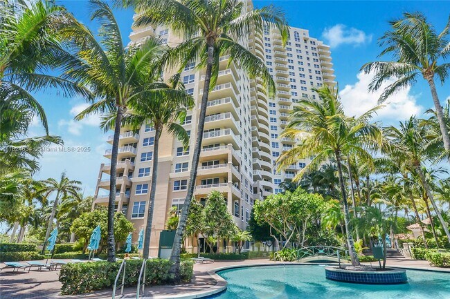 Photo - 19501 W Country Club Dr Condo Unit 2412