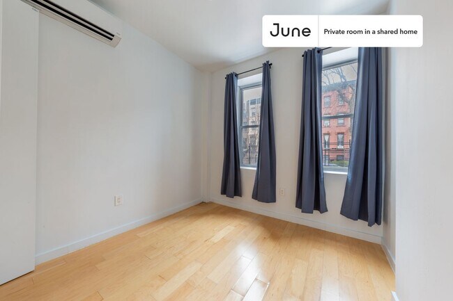 Photo - Room in Shared 4 bed/2 bath home Unit A