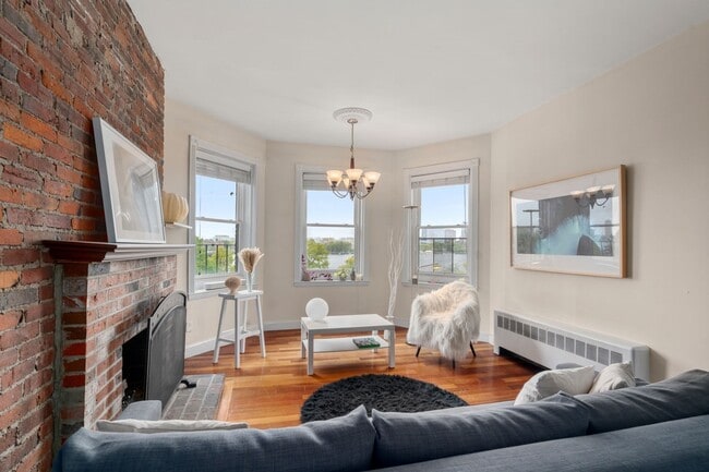 482 Beacon St Unit 42