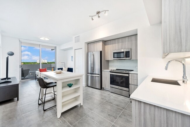 Photo - Zoi House Grove