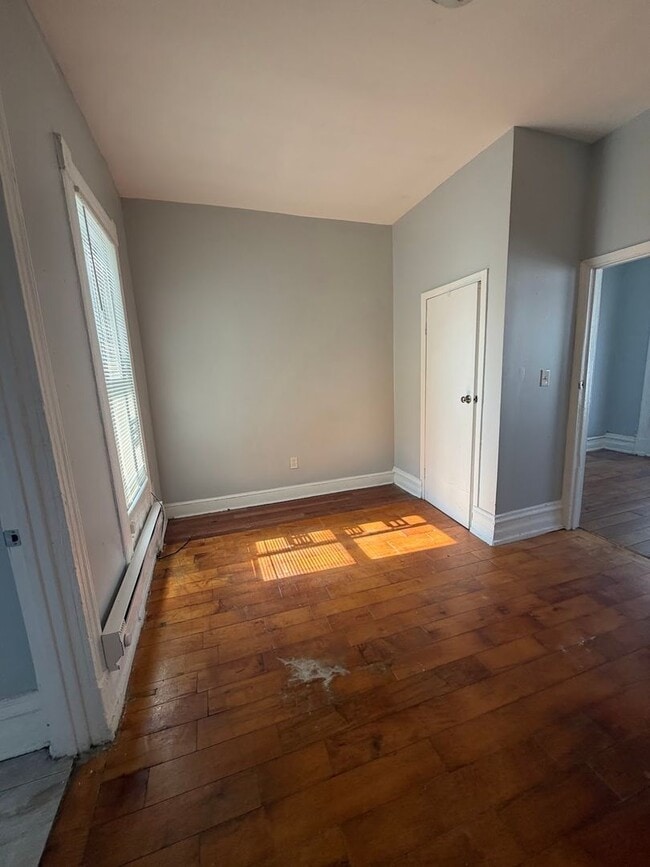 Photo - 219 N 9th St Unit Apt 2