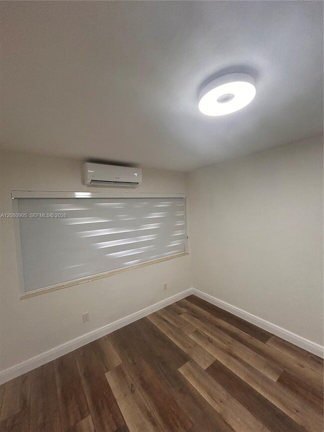 350 75th St Unit 109