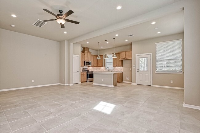 Photo - 515 Longleaf Pine Dr