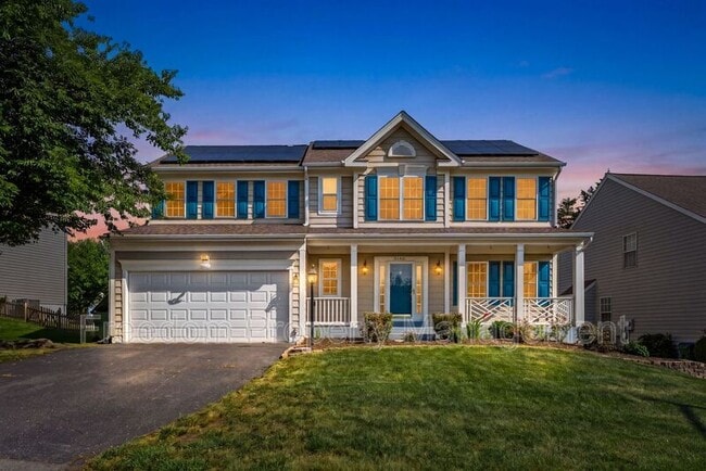Building Photo - 9140 Worthington Dr