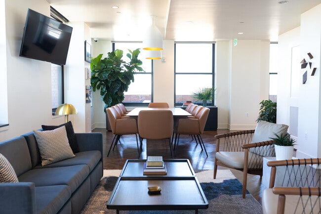 Photo - 1150 Griswold St