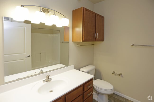 Una habitación - baño - River Ridge