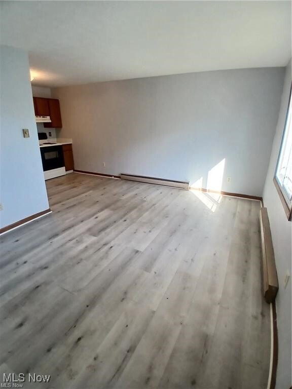 Photo - 31 1/2 Elm St