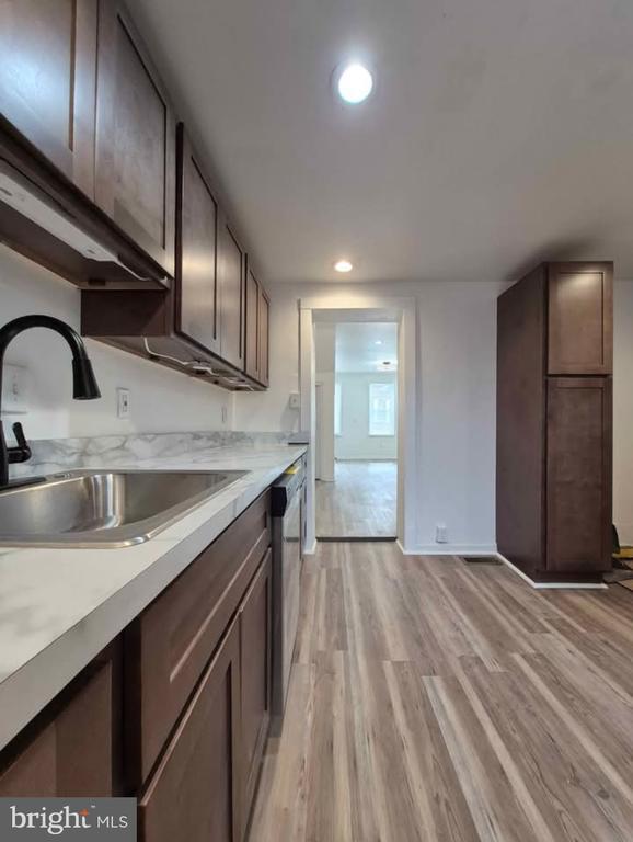 Building Photo - 1854 N Judson St Rental