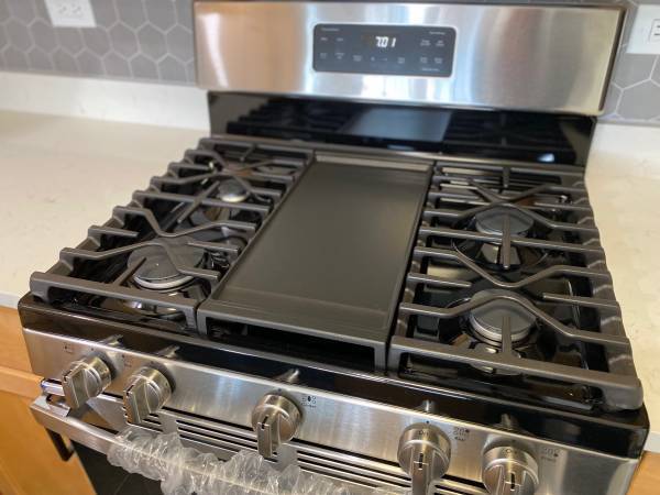 Photo - 1455 W Fullerton Ave Unit 302