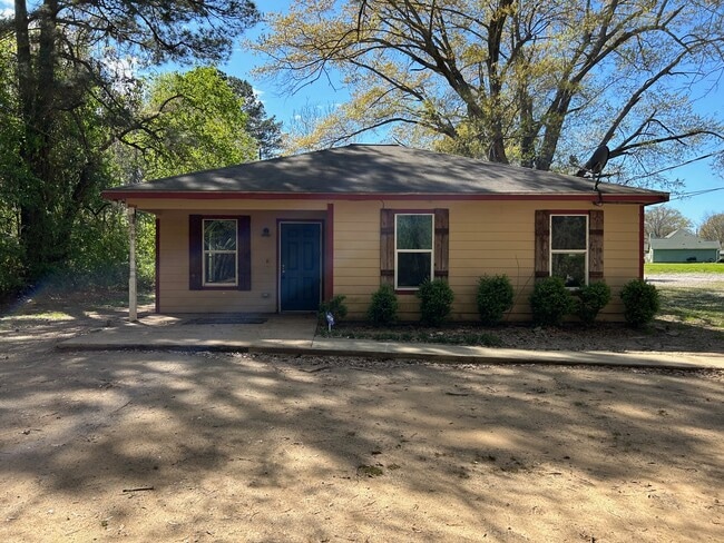 Building Photo - 434 S Nixon St