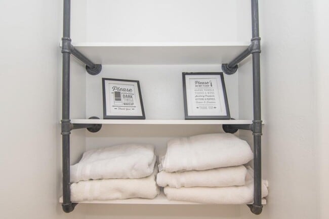 Photo - 421 N 10th St